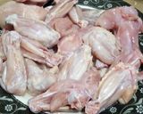 A picture of step 1 of Chicken spicy wings.