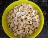 A picture of step 5 of Paneer Sandesh.