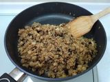 拉拉熊油飯飯糰與糯米飯糰