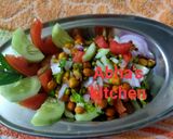 A picture of step 4 of Veggies and sprouts salad.