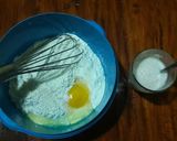 Foto langkah ke 1 dari resep Terang Bulan alias Martabak Manis tanpa Mixer.
