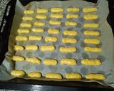 Foto langkah ke 7 dari resep ÉCLAIR/ EKLER (Kue Soes Topping Cokelat).
