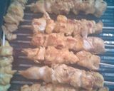 Foto del paso 4 de la receta Brochetas de pechuga de pollo al curry