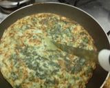 Foto langkah ke 18 dari resep Spinach Omelette / Telur dadar bayam.