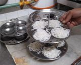 A picture of step 8 of Idiyappam.