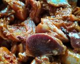 আলু দিয়ে দেশি মুরগির ঝোল (aloo diye deshi murgir jhol recipe in Bengali) রেসিপি ধাপ - 1 ছবি