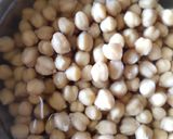 A picture of step 1 of Kabuli chana.