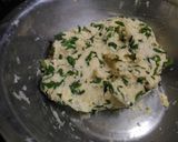 A picture of step 1 of Palak chakali.