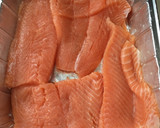 Foto del paso 1 de la receta: Salmón Con Hierbas -Bañado en Naranja