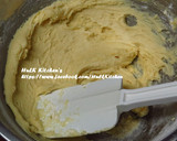 A picture of step 4 of Vanilla Muffins with Strawberry Cream Cheese Sauce.