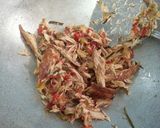 Foto langkah ke 2 dari resep Suwir Cue Tongkol Sambal Matah.