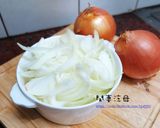神奇止咳 - 蒸洋蔥水的食譜步驟1照片