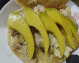 Foto del paso 6 de la receta: Arepa🥙rellena de pollo🍗queso🧀y aguacate🥑