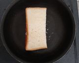 Foto langkah ke 4 dari resep Ham and Chesse Sandwich.