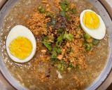 A picture of step 5 of Lugaw (Filipino Rice Porridge).