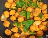 A picture of step 10 of Soya Chunks Capsicum & Onion Curry soyabeena badi ki sabji.