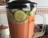 A picture of step 2 of Andalusian Gazpacho with Melon and Ham.
