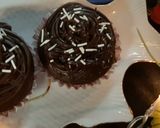 A picture of step 2 of Chocolate cupcakes.