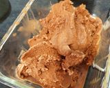 A picture of step 3 of Mocha ice cream.