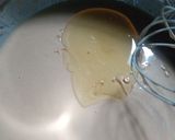Foto langkah ke 2 dari resep Palm Sugar Steamed Cake.