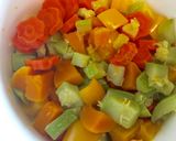 Foto del paso 1 de la receta Verduras al vapor con alubias blancas rehogadas