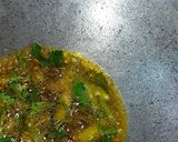 A picture of step 2 of Gobhi Aloo sabzi.