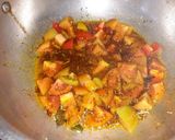 A picture of step 8 of Allu Karahi.