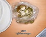 A picture of step 6 of Macha Snowball Cookies.