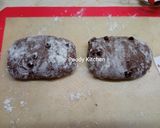 Foto langkah ke 5 dari resep Choco Cranberry Walnut Baguette.