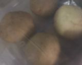 Foto langkah ke 4 dari resep Bomboloni with Vanilla Cremme.