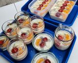 Foto langkah ke 9 dari resep Puding Susu Buah Kaca.