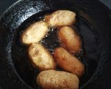 A picture of step 3 of Cheesy chickpea poppers.