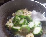 Foto langkah ke 4 dari resep Tumis Oyong Telur.