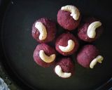 बीट के लड्डू (Beet ke ladoo recipe in Hindi) रेसिपी चरण 6 फोटो