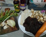 Foto langkah ke 1 dari resep Sup Segar 3 Jamur (enoki, merang, dan kuping).