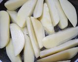 صورة لخطوة 1 من وصفة 👌شطيطحة بطاطا بالدجاج مرقة بيضاء تشهي 😋