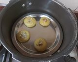A picture of step 2 of Flour basan semolina nankhatai.