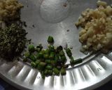 A picture of step 4 of BhindiBhurji.