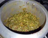 A picture of step 4 of Sindhi Gawar.
