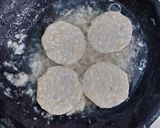 Foto langkah ke 4 dari resep Tempe Goreng Bawang Putih.