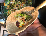 Foto del paso 9 de la receta: Barquitas integrales con ensalada y huevo poché en Lékué