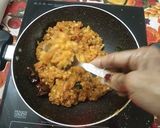 A picture of step 3 of Sabudana Upma.