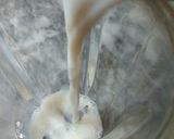 A picture of step 1 of Nutella shake 😋👌.