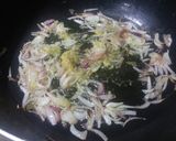 A picture of step 3 of Punjabi alo gosht.
