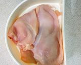 Foto langkah ke 1 dari resep Honey garlic chicken.