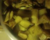 A picture of step 1 of Crispy Banana Skin vegetable.