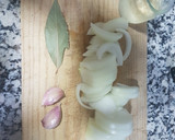 Foto del paso 1 de la receta: Calamares encebollados
