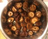 Hình bước làm 1 của món Nấm đông cô kho cay