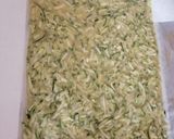 Foto del paso 1 de la receta: Brazo gitano de calabacín relleno🥒🧀
