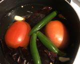 Foto del paso 2 de la receta: Nopales con carne en salsa roja 🍅